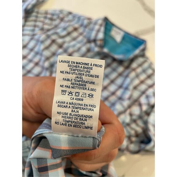 AVID Long Sleeve Button Up Shirt UV Protection Navy Coral Plaid NWT Men’s Sz M - Picture 7 of 7